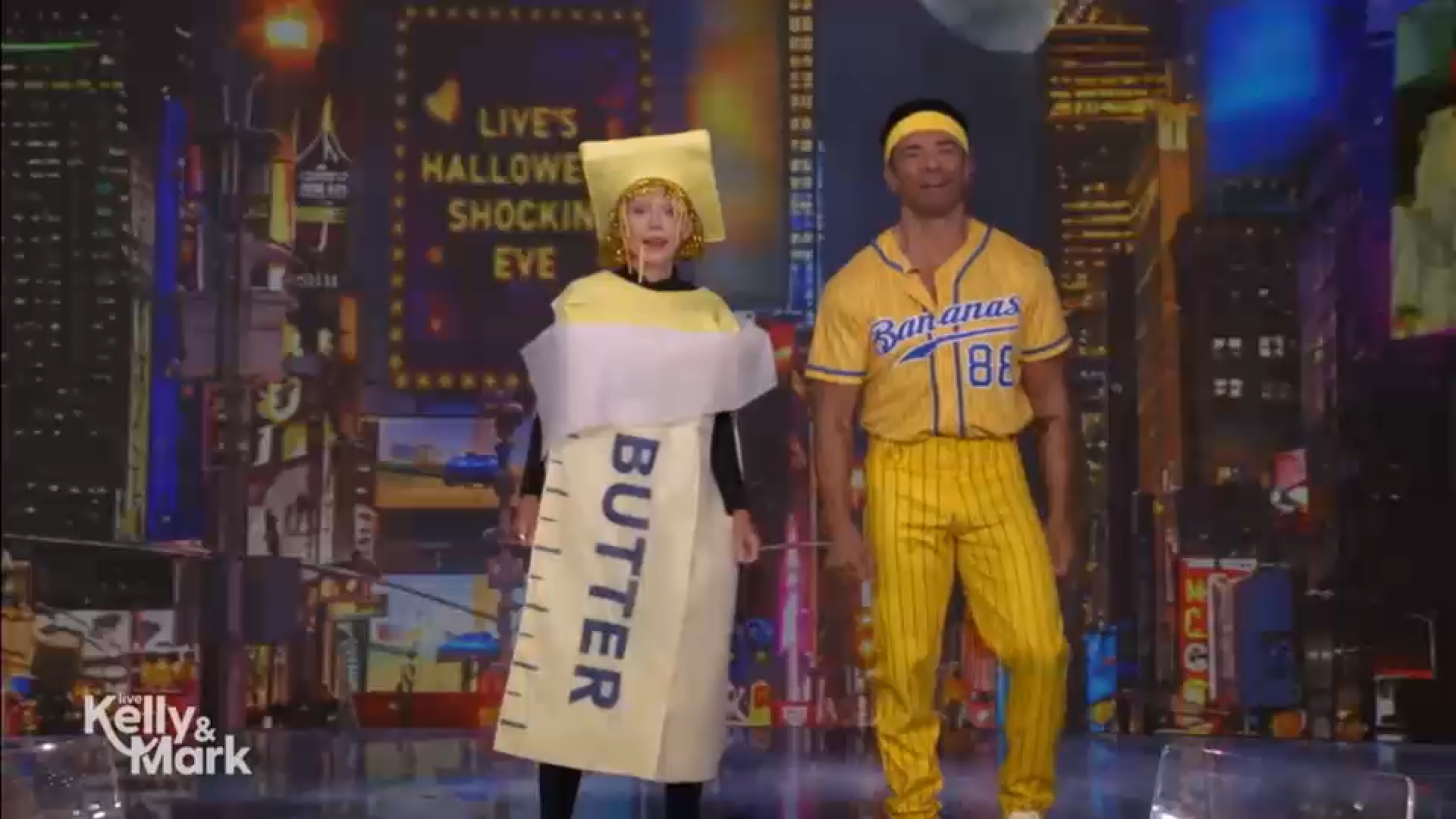 Kelly Ripa and Mark Consuelos transform into pop culture icons for annual Halloween show
       — WABC-TV Eyewitness News (ABC7 NY)