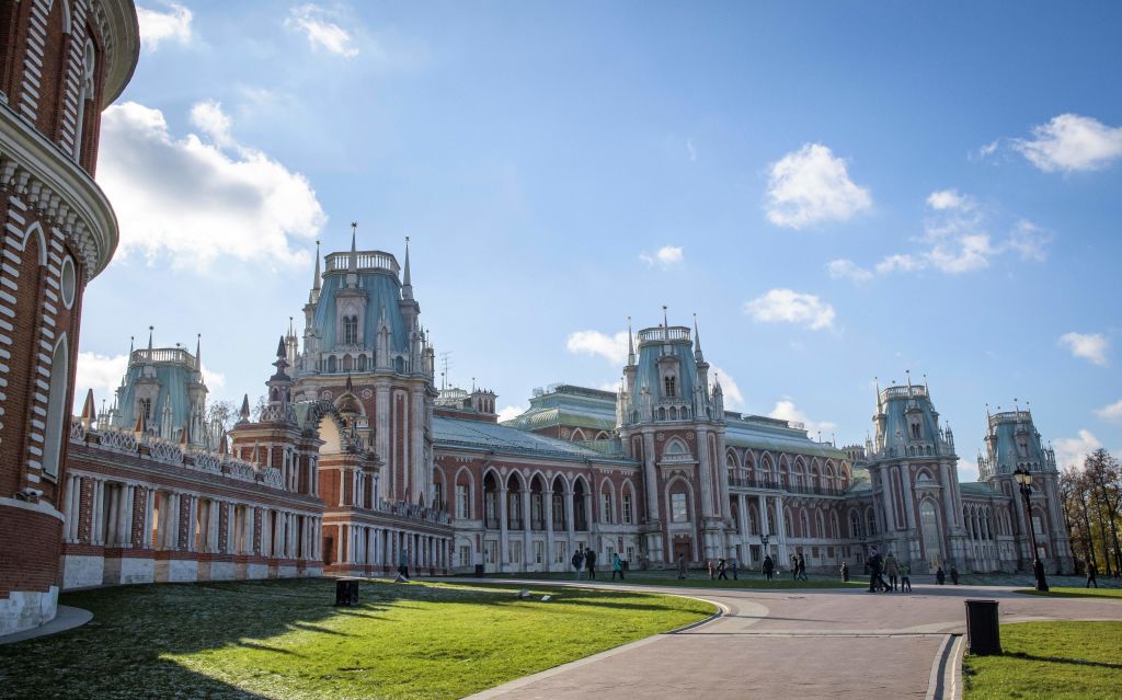 US Embassy warns of credible 'mass casualty' threat at popular Moscow tourist attraction — Manhasset Arts news